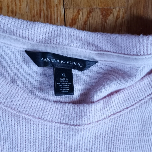 Pink Sweater - Picture 2 of 4